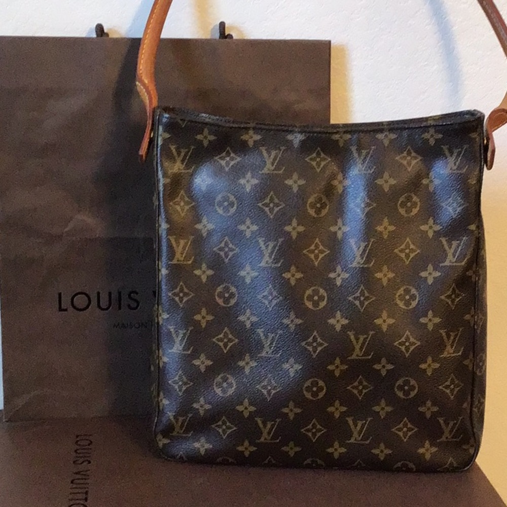 Louis Vuitton GM Looping Bag